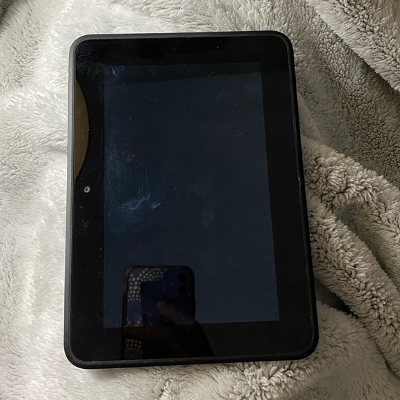 Kindle Fire HD 7” 16 GB - Picture 2 of 6